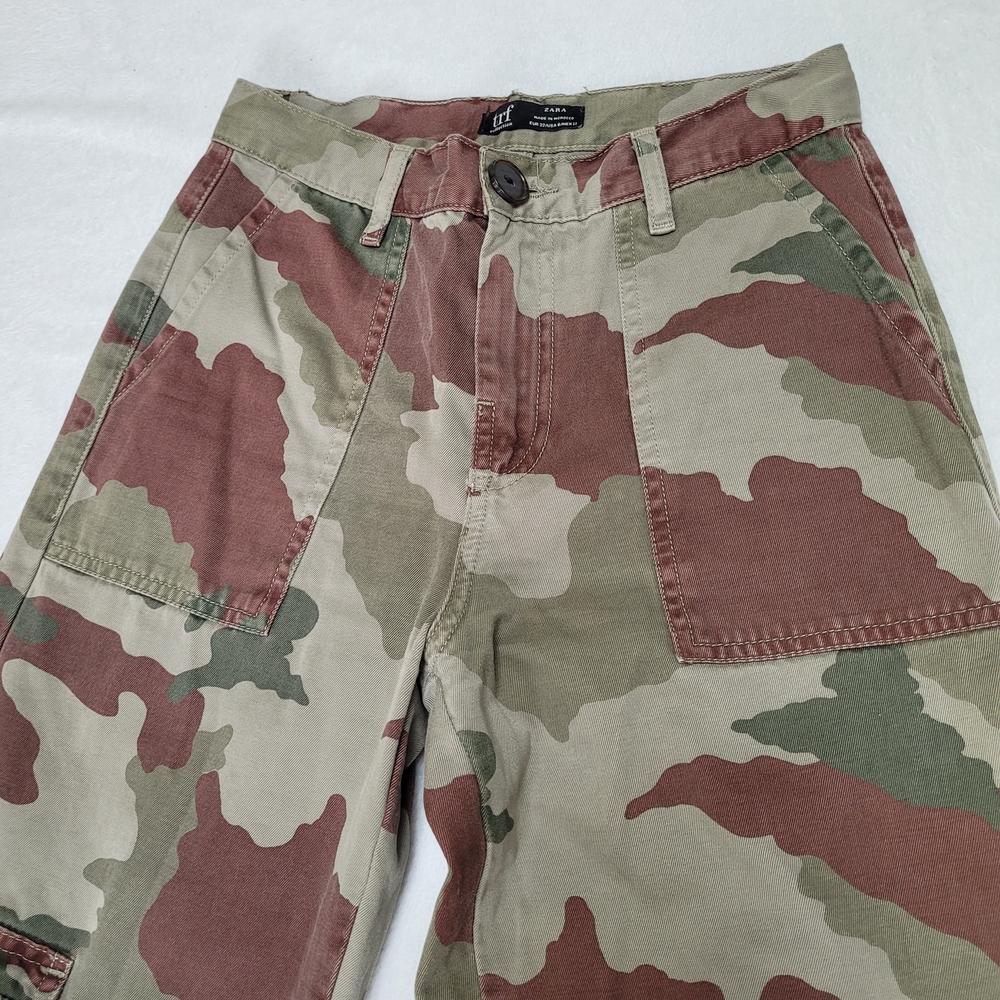 Zara Camouflage Cargo Pants in Green and Brown